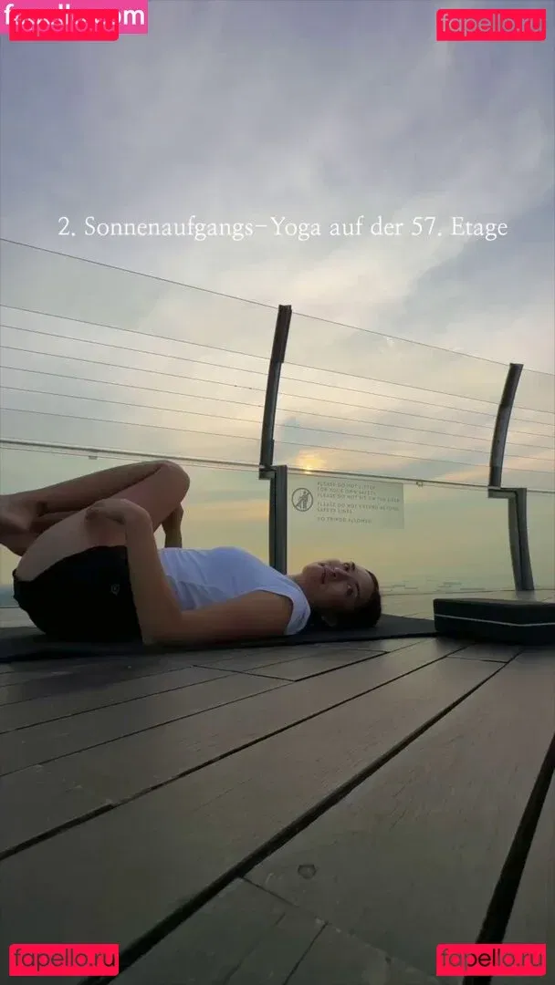 Shanti Tan Onlyfans Photo Gallery 