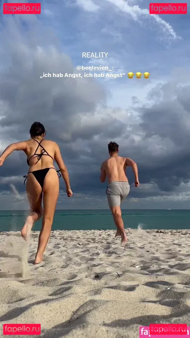 Shanti Tan Onlyfans Photo Gallery 