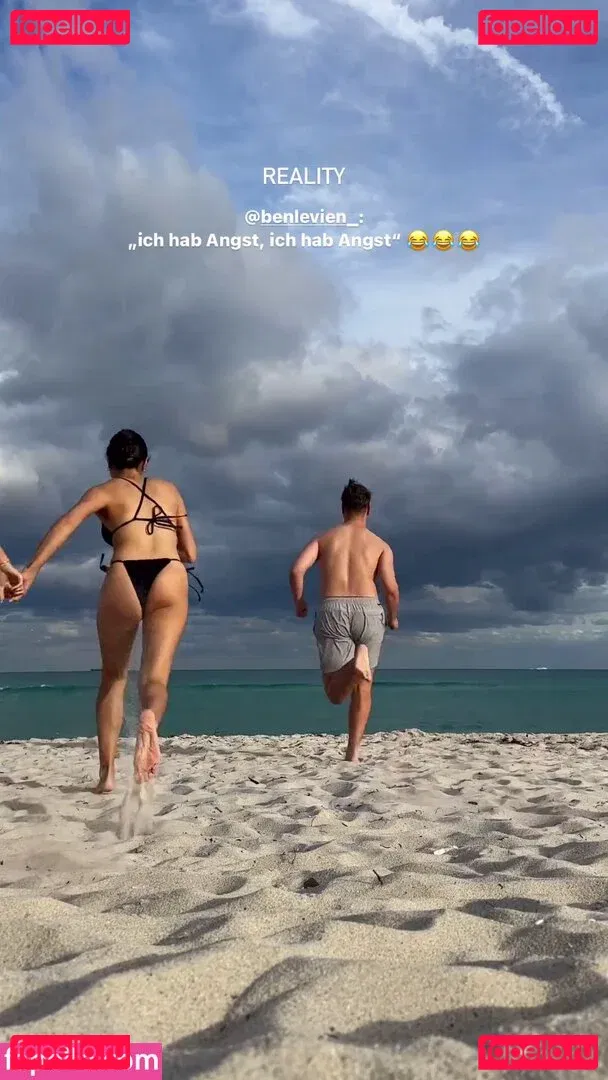 Shanti Tan Onlyfans Photo Gallery 