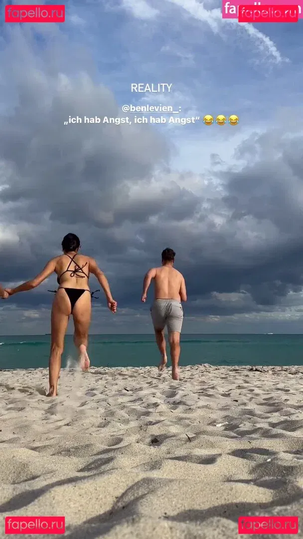 Shanti Tan Onlyfans Photo Gallery 