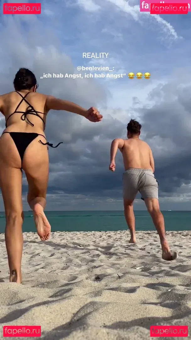 Shanti Tan Onlyfans Photo Gallery 