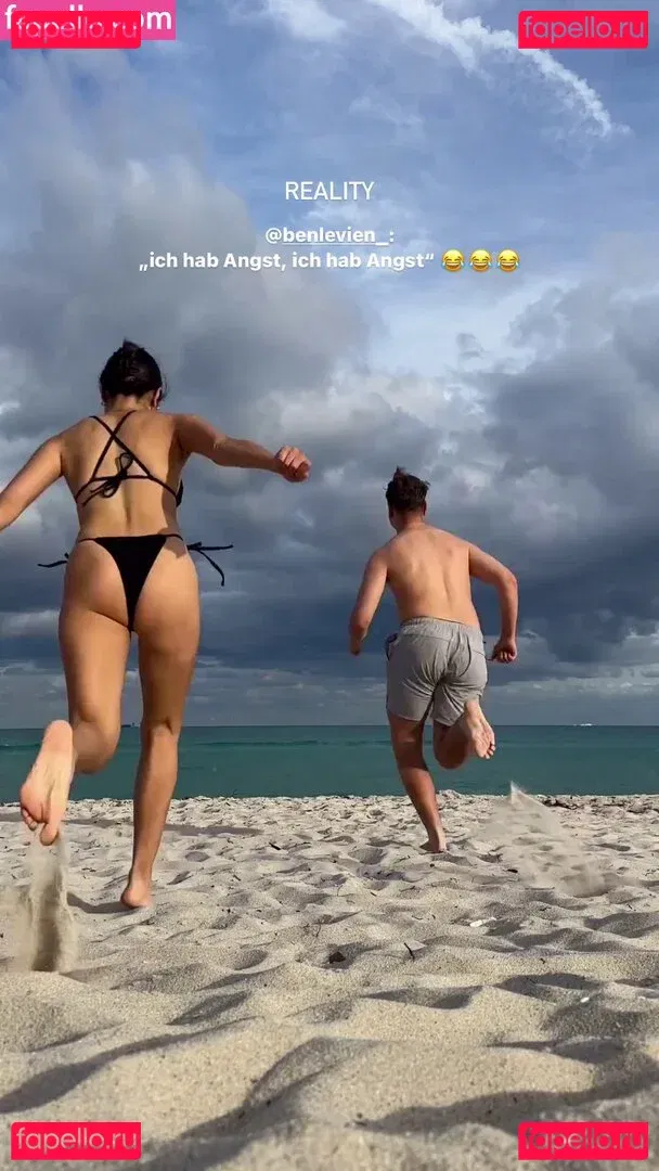 Shanti Tan Onlyfans Photo Gallery 