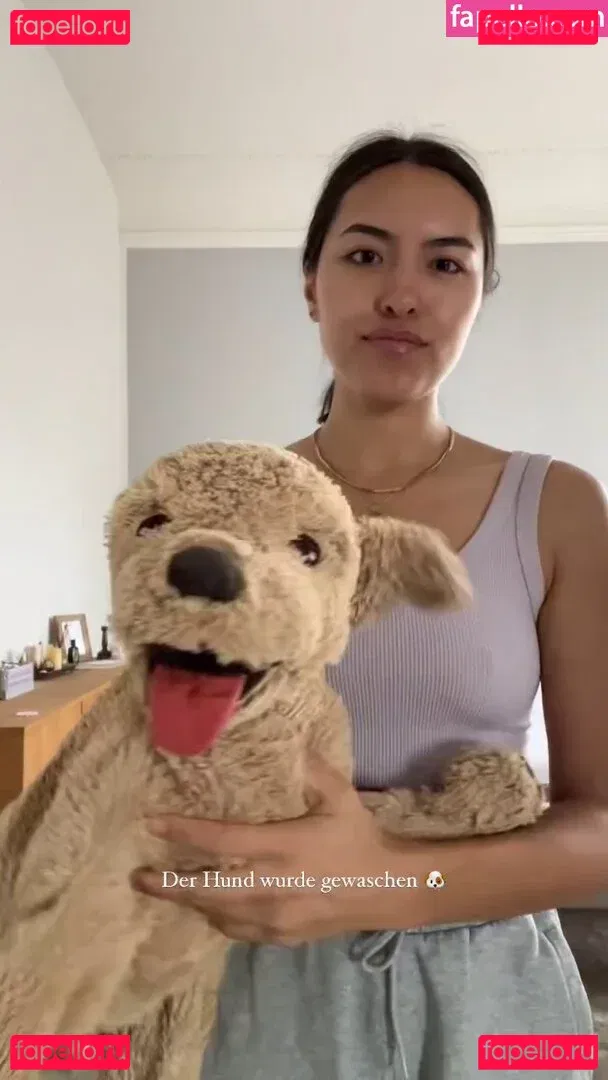 Shanti Tan Onlyfans Photo Gallery 