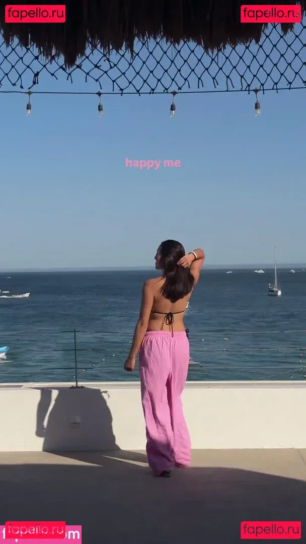 Shanti Tan Onlyfans Photo Gallery 