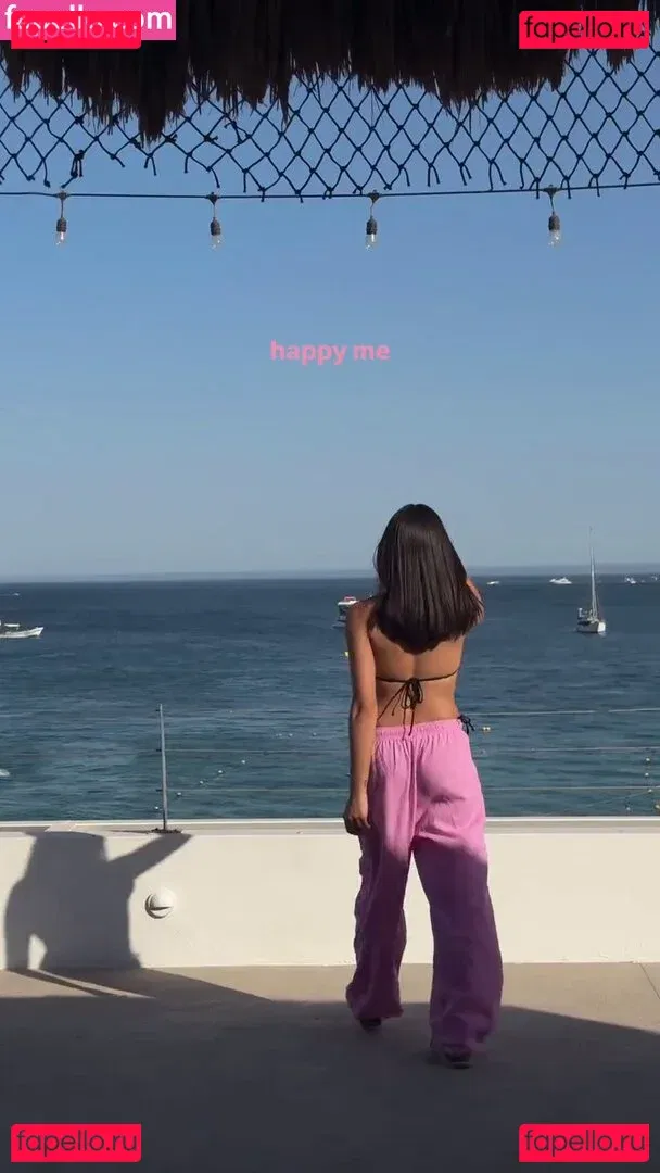 Shanti Tan Onlyfans Photo Gallery 