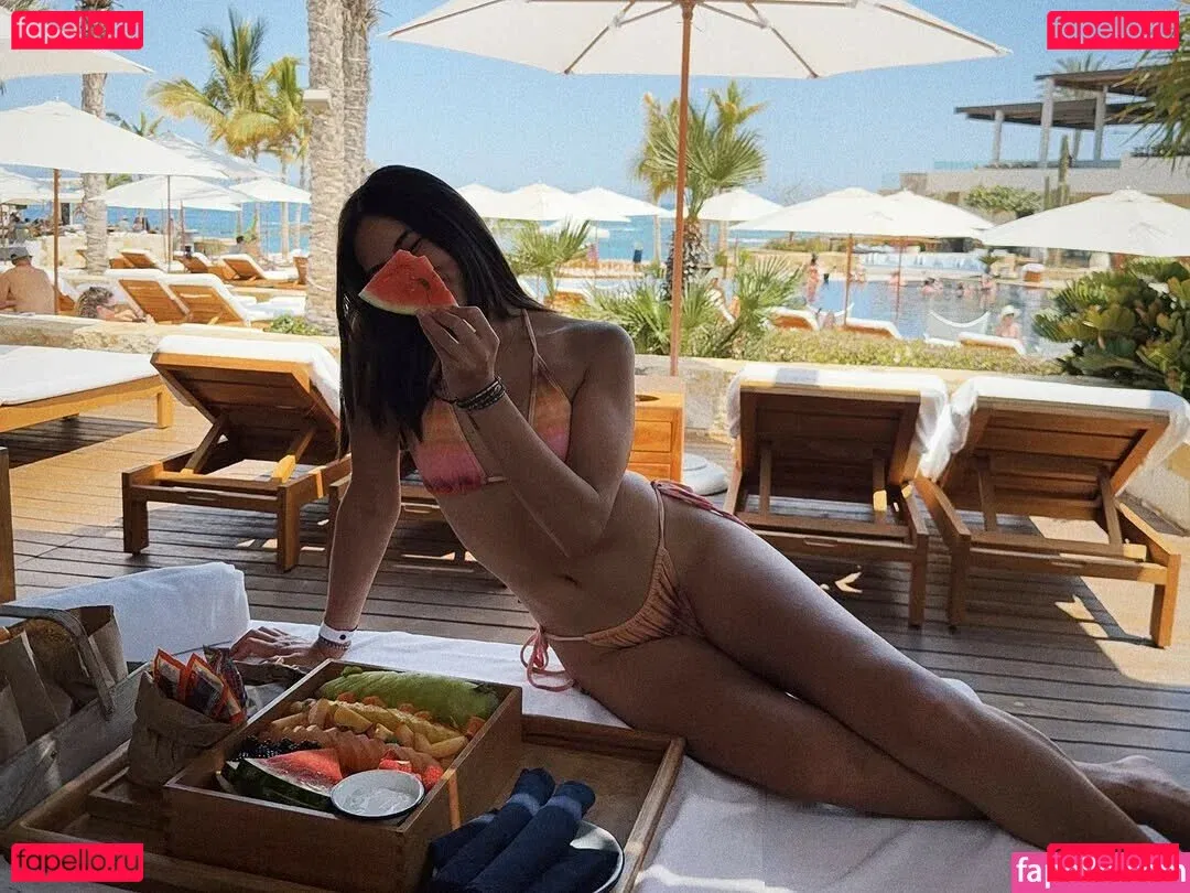 Shanti Tan Onlyfans Photo Gallery 