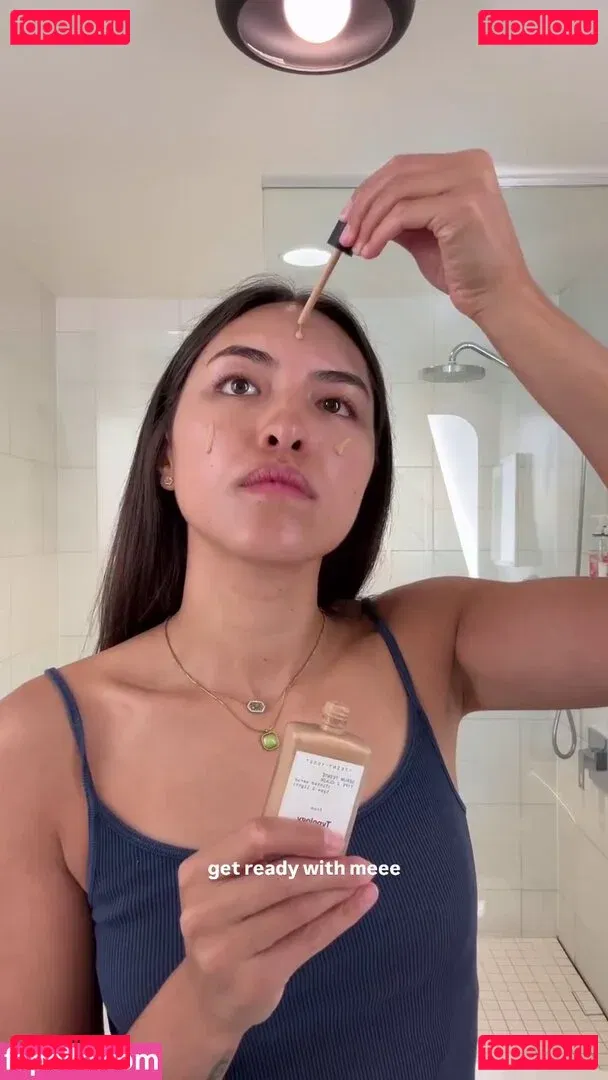 Shanti Tan Onlyfans Photo Gallery 