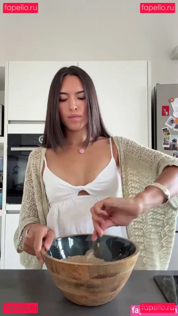 Shanti Tan Onlyfans Photo Gallery 