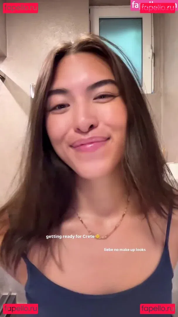 Shanti Tan Onlyfans Photo Gallery 