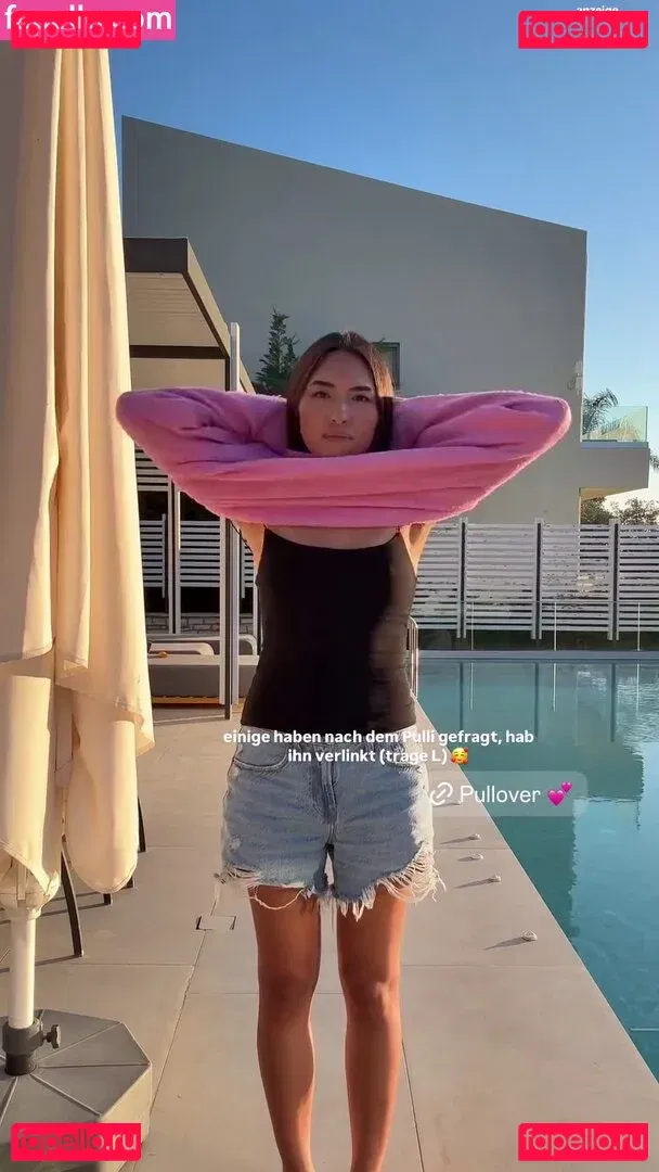 Shanti Tan Onlyfans Photo Gallery 