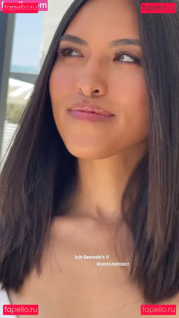 Shanti Tan Onlyfans Photo Gallery 