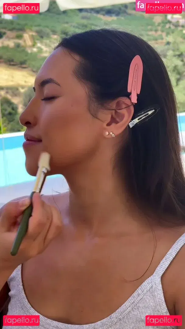 Shanti Tan Onlyfans Photo Gallery 