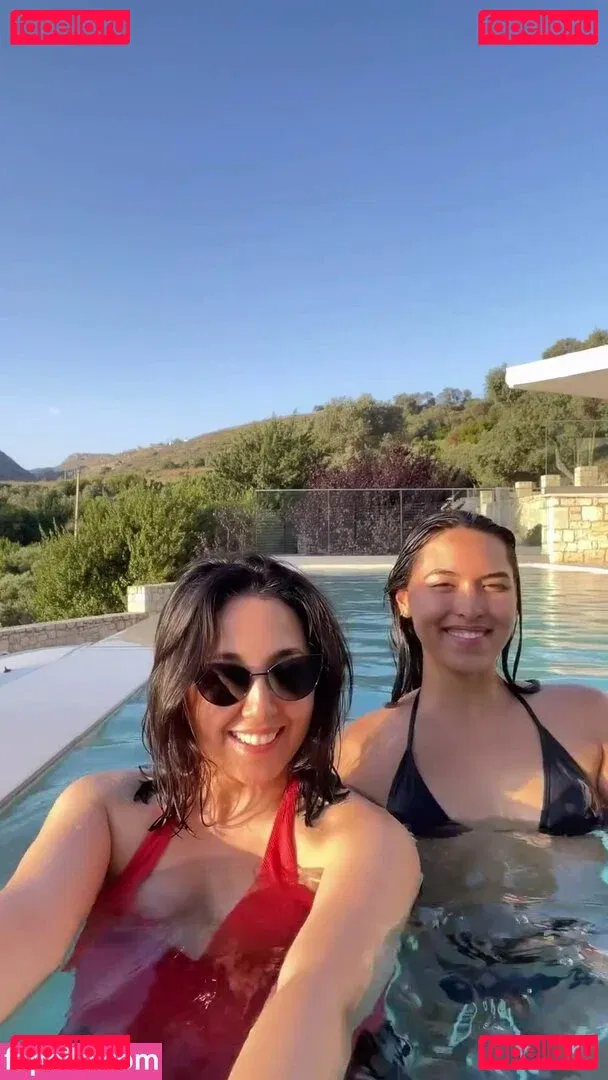 Shanti Tan Onlyfans Photo Gallery 