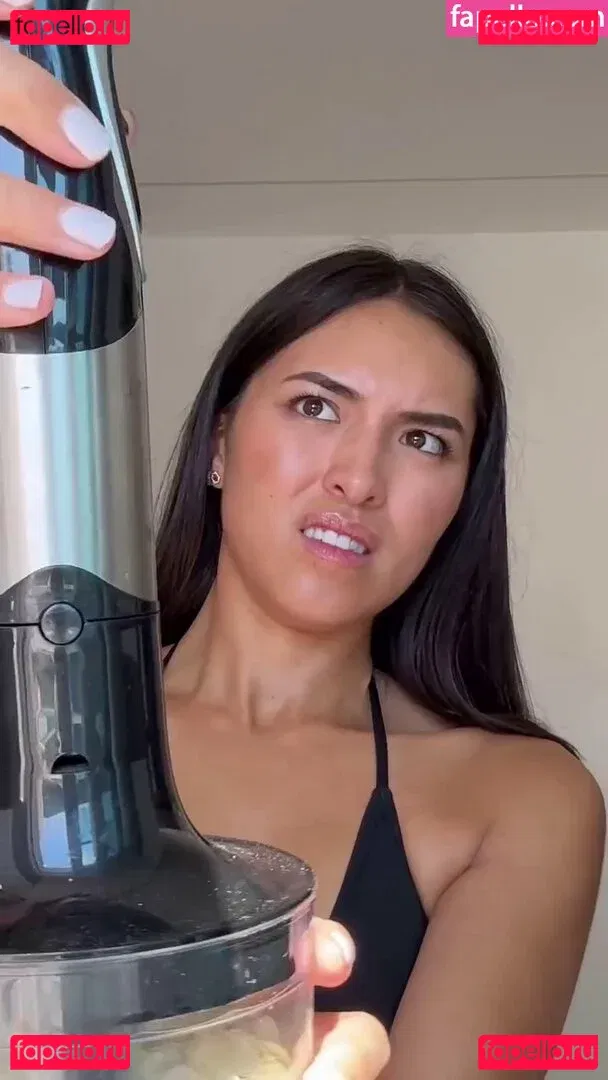 Shanti Tan Onlyfans Photo Gallery 