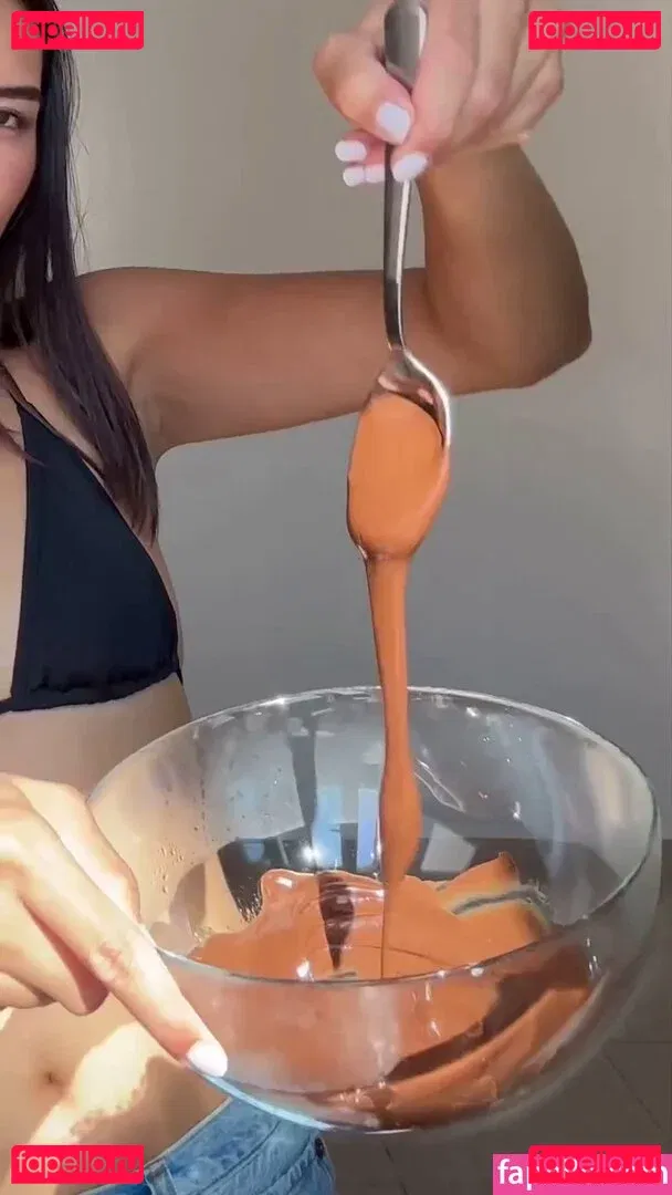 Shanti Tan Onlyfans Photo Gallery 