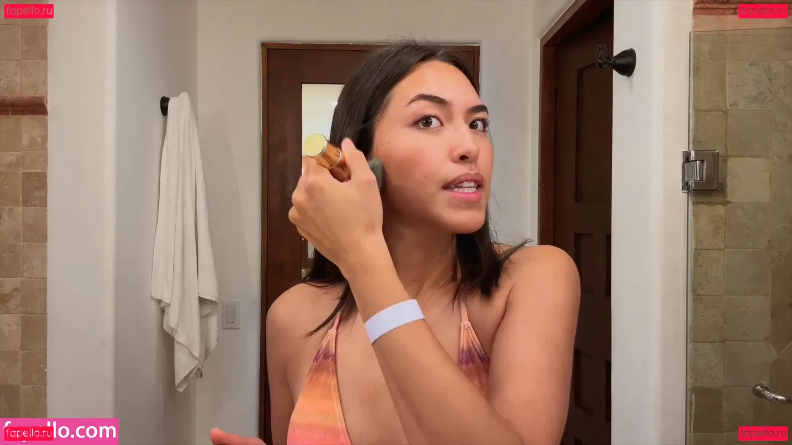 Shanti Tan Onlyfans Photo Gallery 