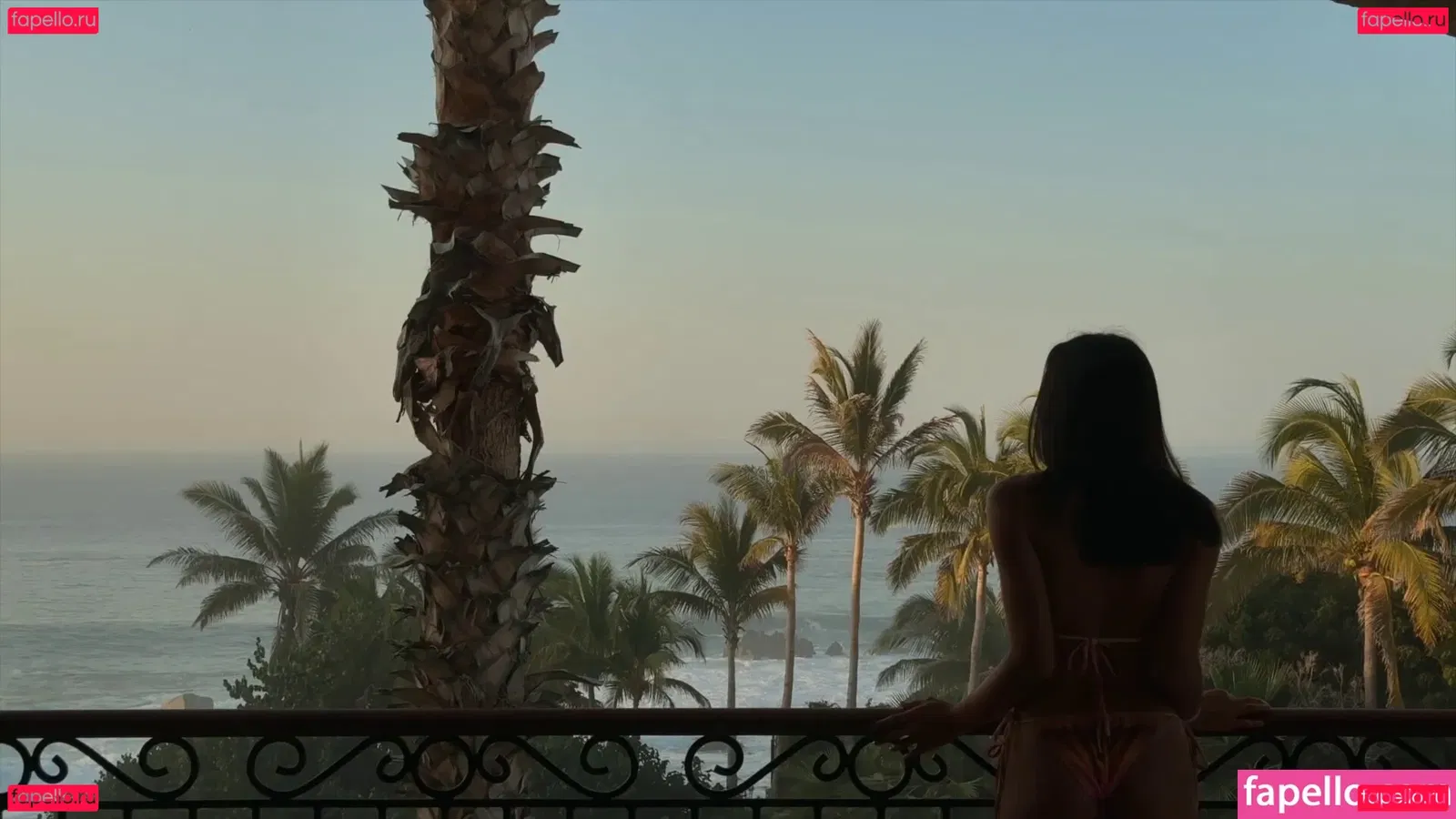 Shanti Tan Onlyfans Photo Gallery 