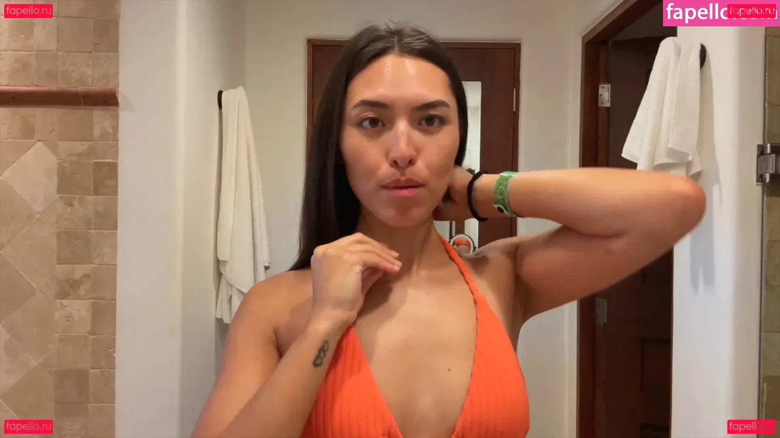 Shanti Tan Onlyfans Photo Gallery 