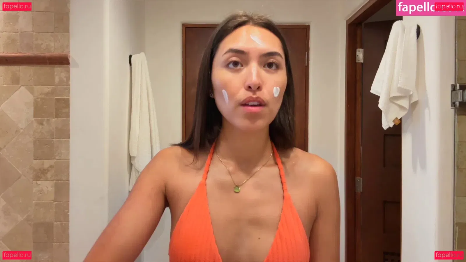 Shanti Tan Onlyfans Photo Gallery 