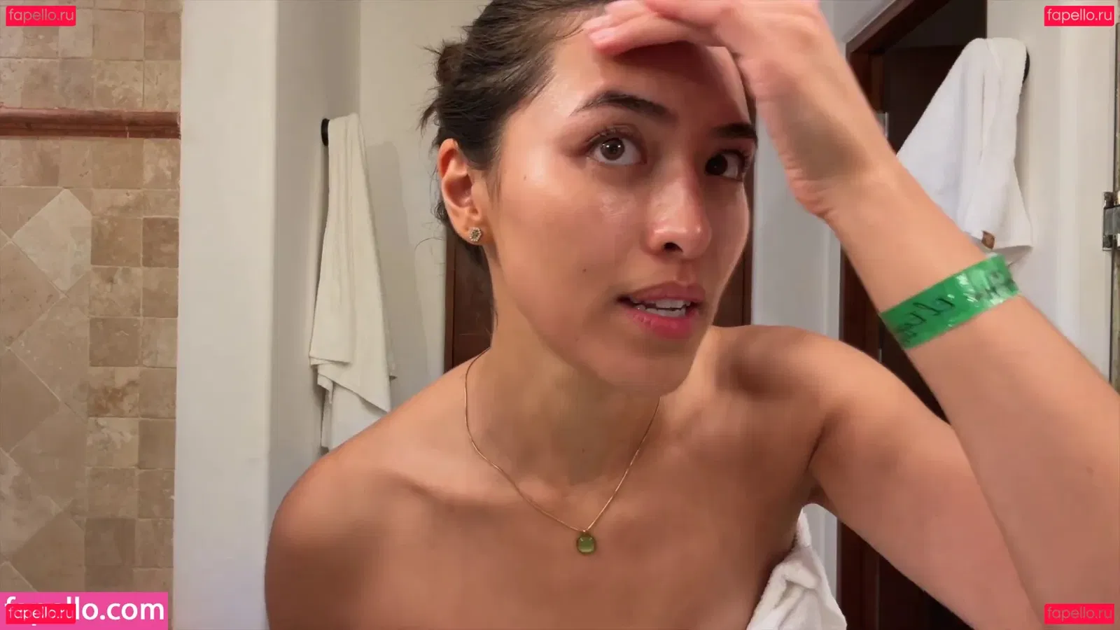 Shanti Tan Onlyfans Photo Gallery 