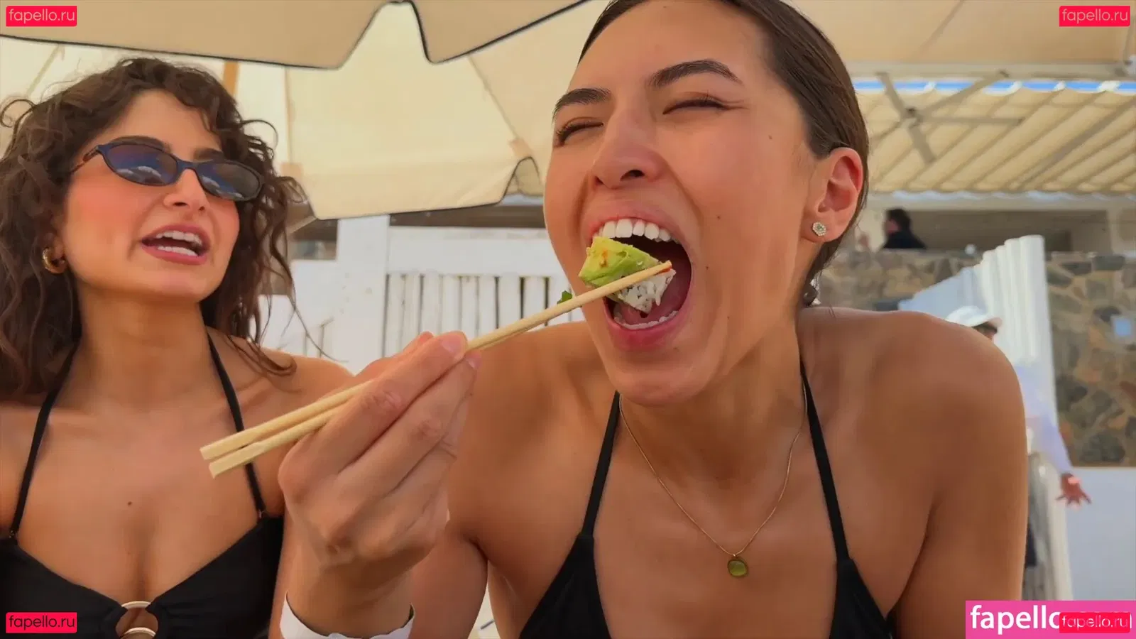 Shanti Tan Onlyfans Photo Gallery 