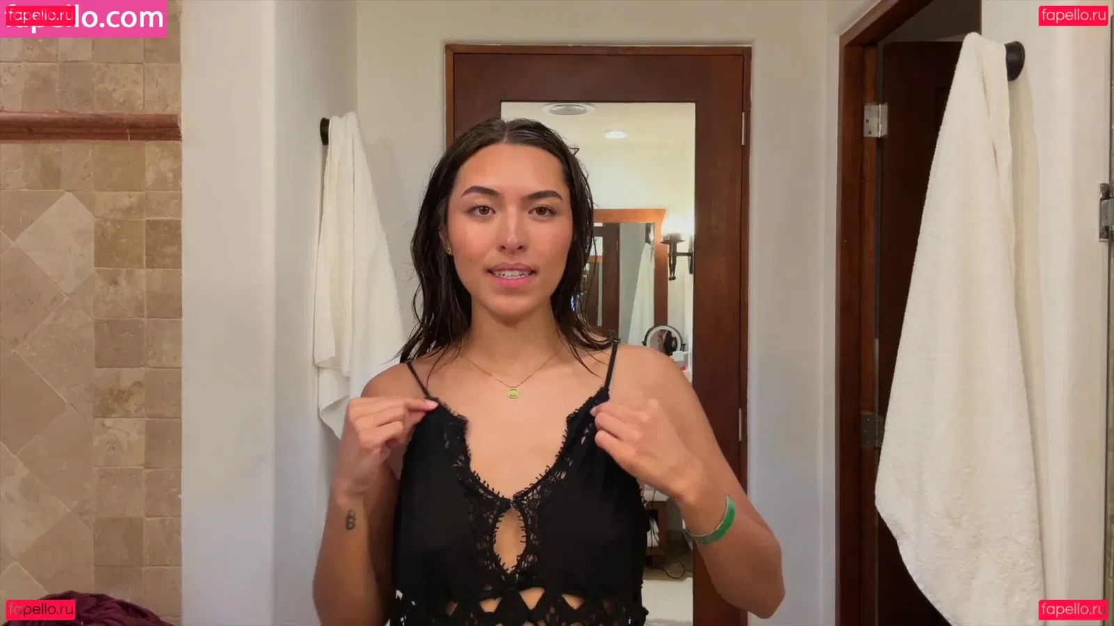 Shanti Tan Onlyfans Photo Gallery 