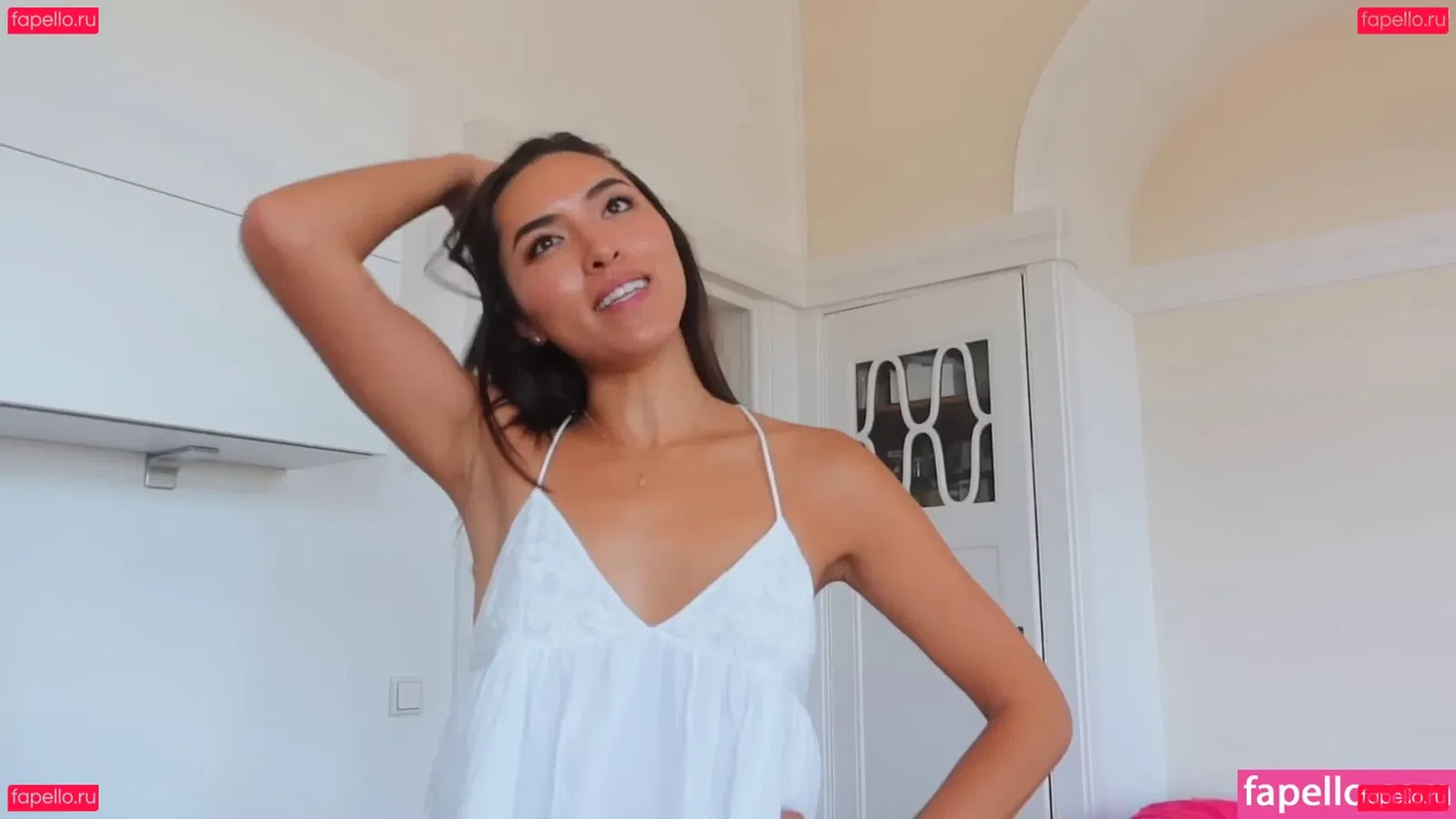 Shanti Tan Onlyfans Photo Gallery 