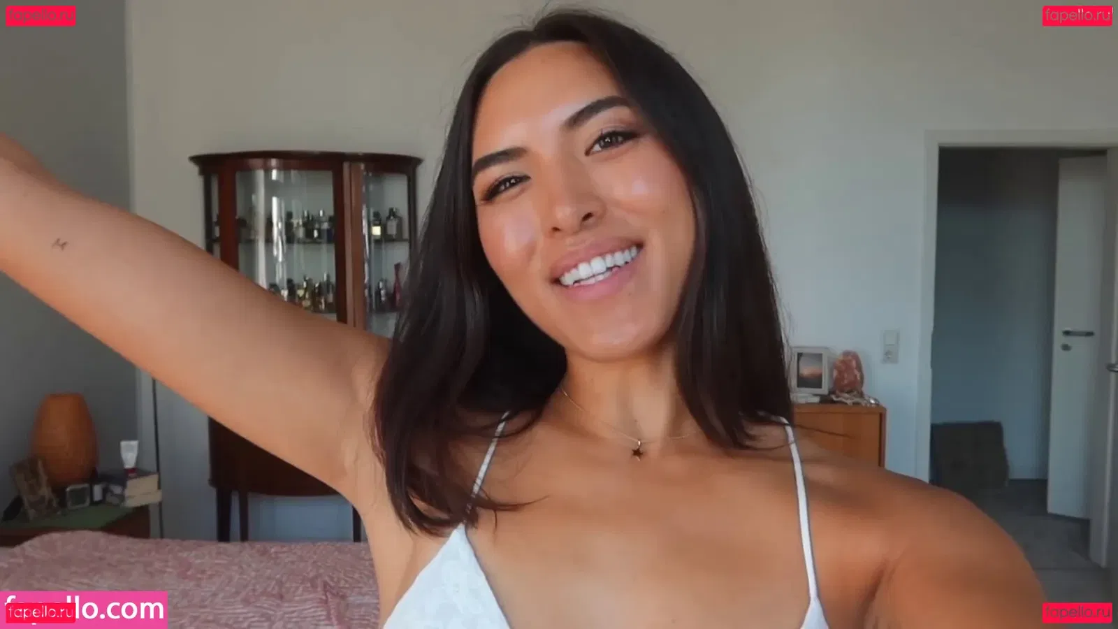 Shanti Tan Onlyfans Photo Gallery 