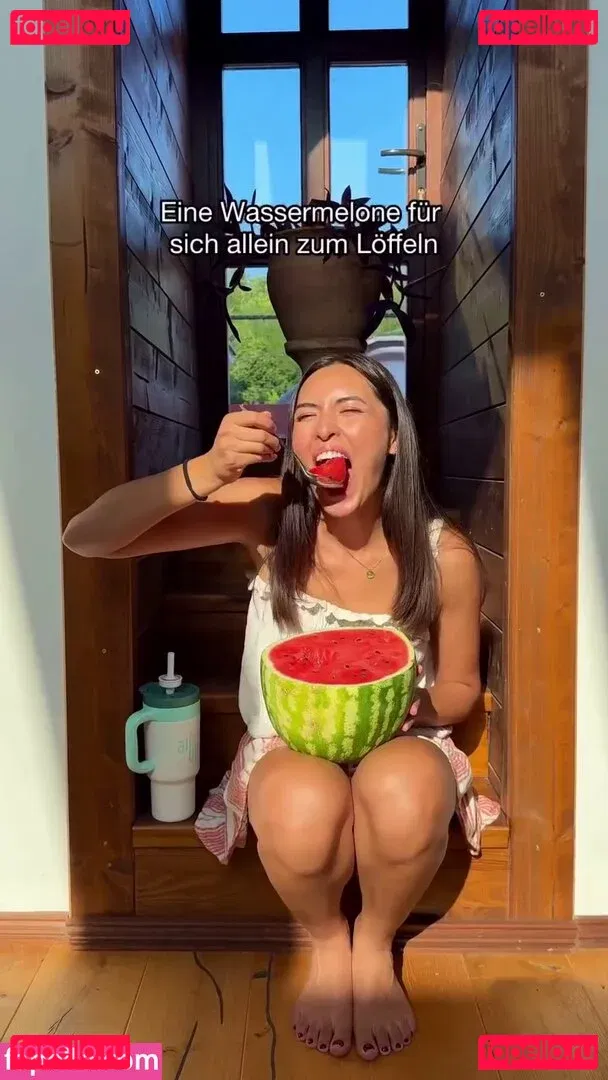 Shanti Tan Onlyfans Photo Gallery 