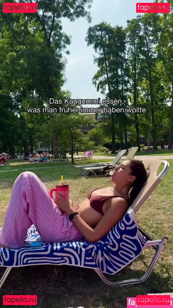 Shanti Tan Onlyfans Photo Gallery 