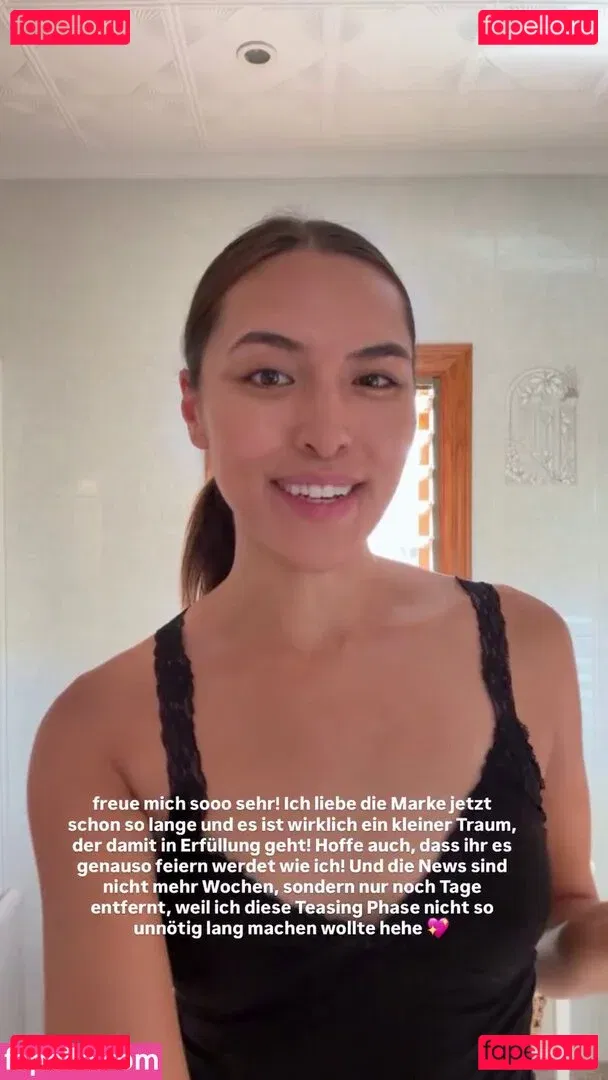 Shanti Tan Onlyfans Photo Gallery 