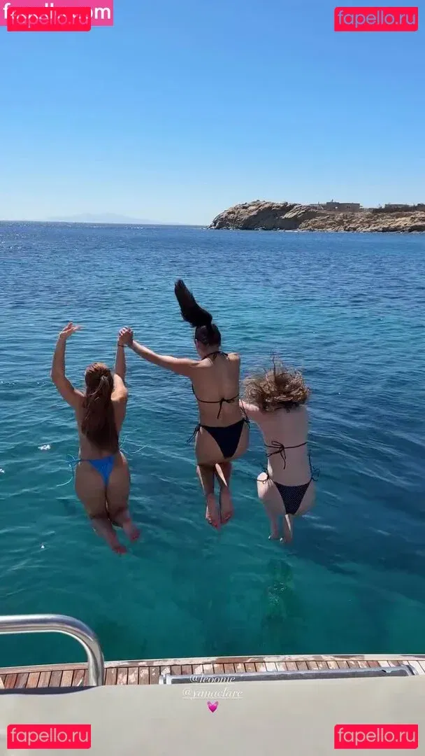 Shanti Tan Onlyfans Photo Gallery 