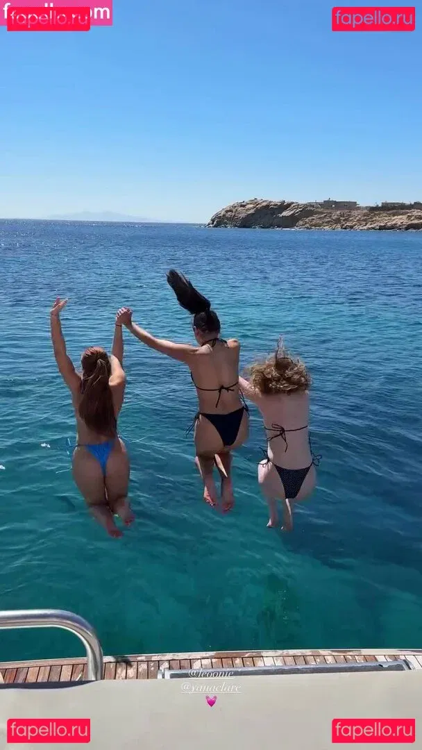 Shanti Tan Onlyfans Photo Gallery 