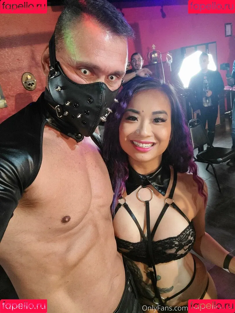 swinger_couple Onlyfans Photo Gallery 