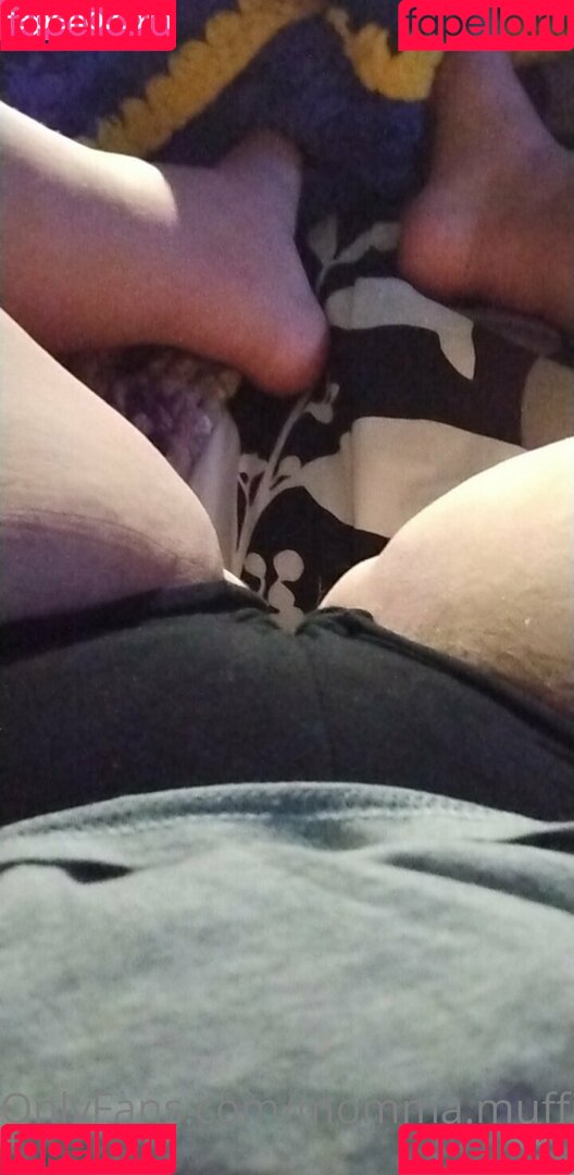 momma.muffin69 Onlyfans Photo Gallery 