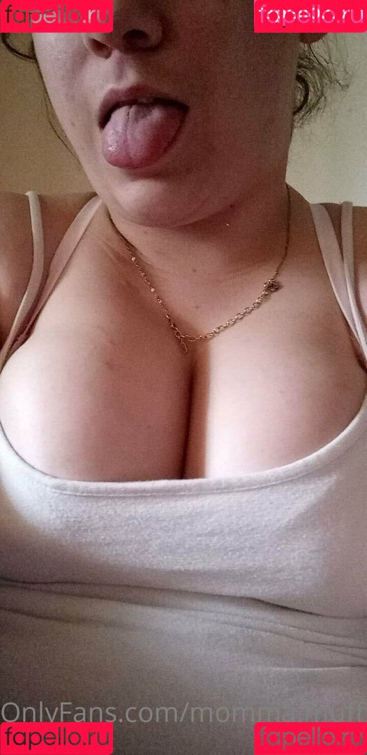 momma.muffin69 Onlyfans Photo Gallery 