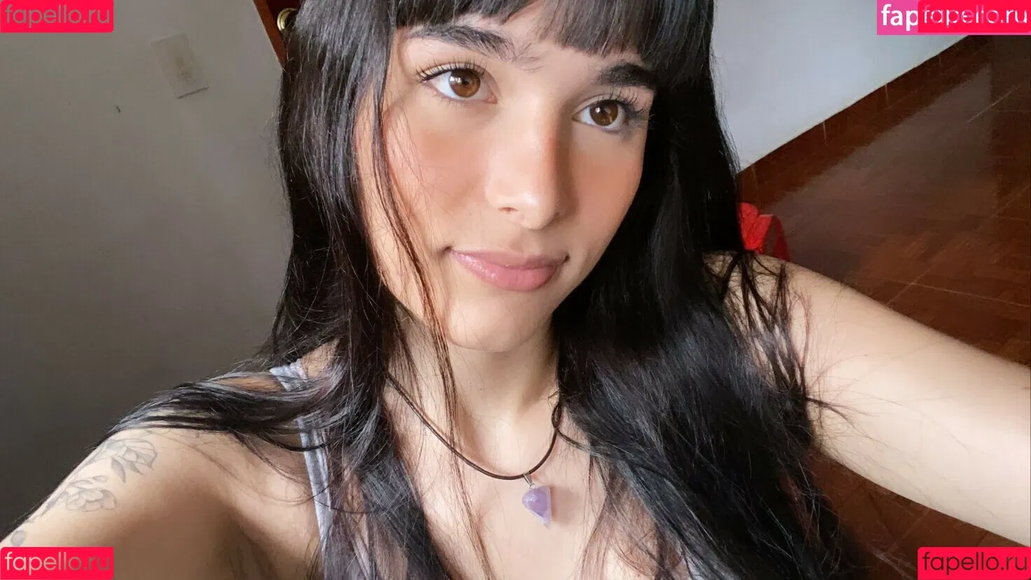 Maya Monroy Ruiz Onlyfans Photo Gallery 