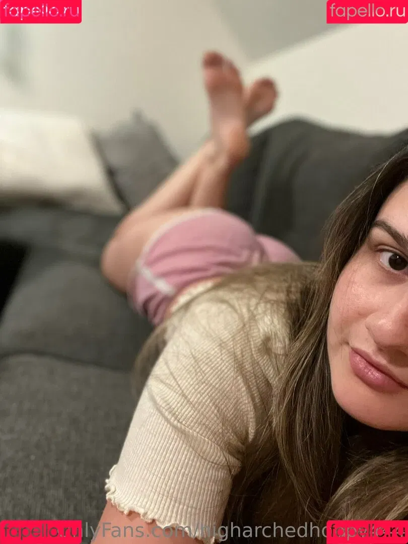 higharchedhoney444 Onlyfans Photo Gallery 