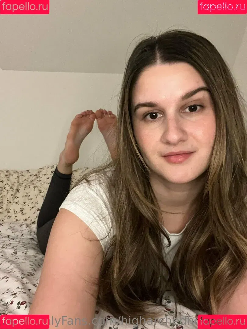 higharchedhoney444 Onlyfans Photo Gallery 