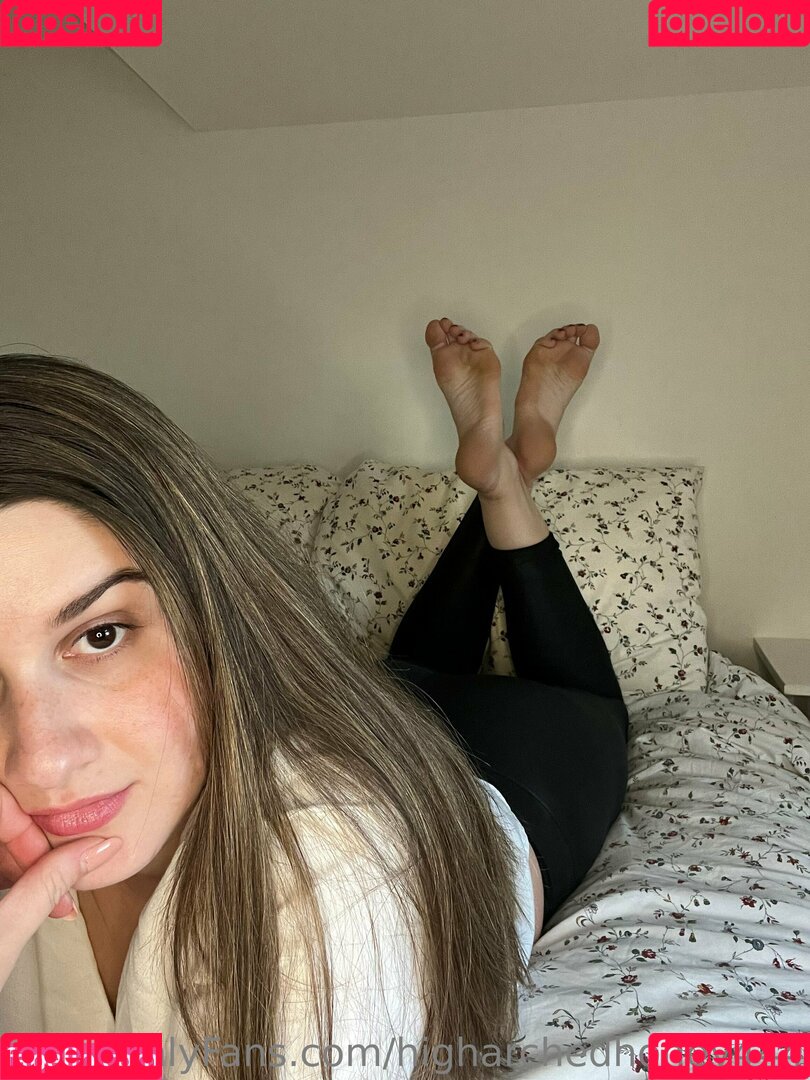 higharchedhoney444 Onlyfans Photo Gallery 