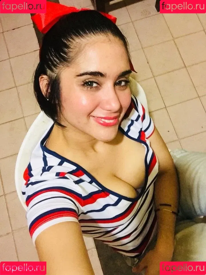 Red Velvet Doll Onlyfans Photo Gallery 