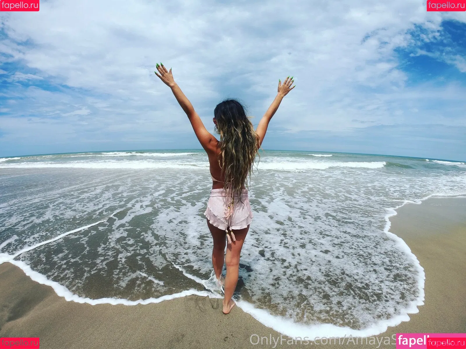 amayasornioficial Onlyfans Photo Gallery 