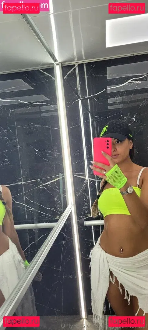 amayasornioficial Onlyfans Photo Gallery 