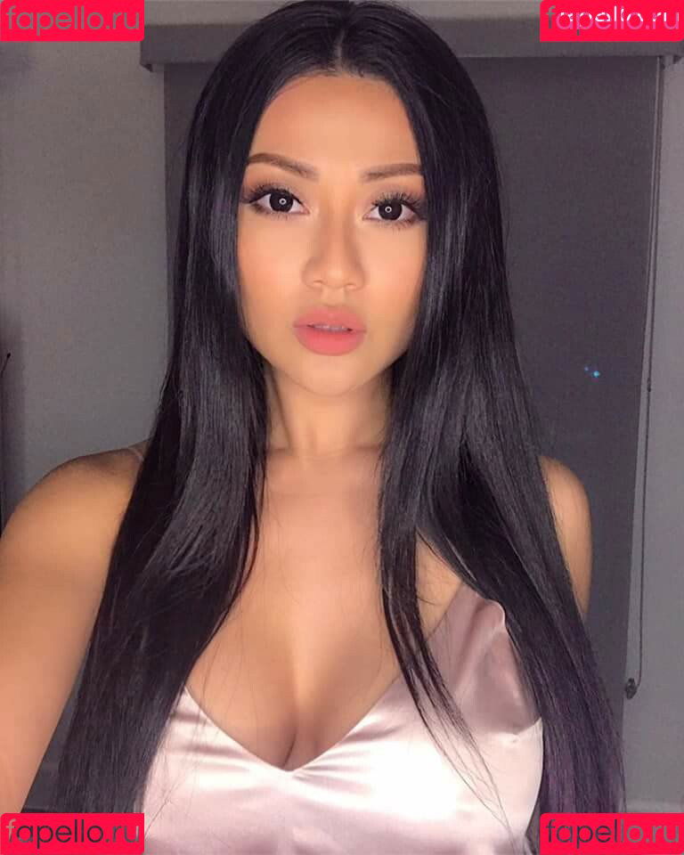 Cambodian Onlyfans Photo Gallery 