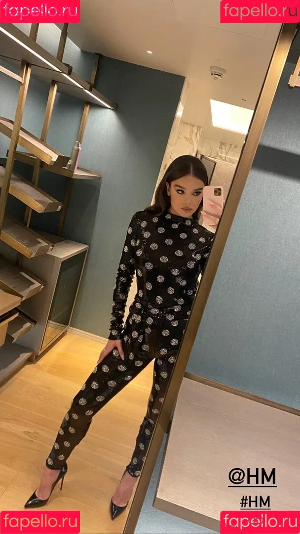 Hailee Steinfeld Onlyfans Photo Gallery 