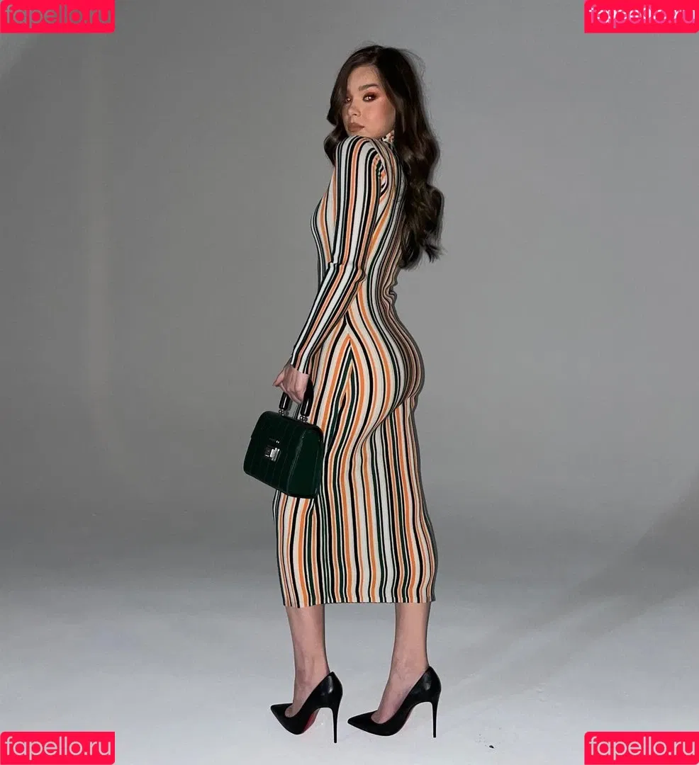 Hailee Steinfeld Onlyfans Photo Gallery 
