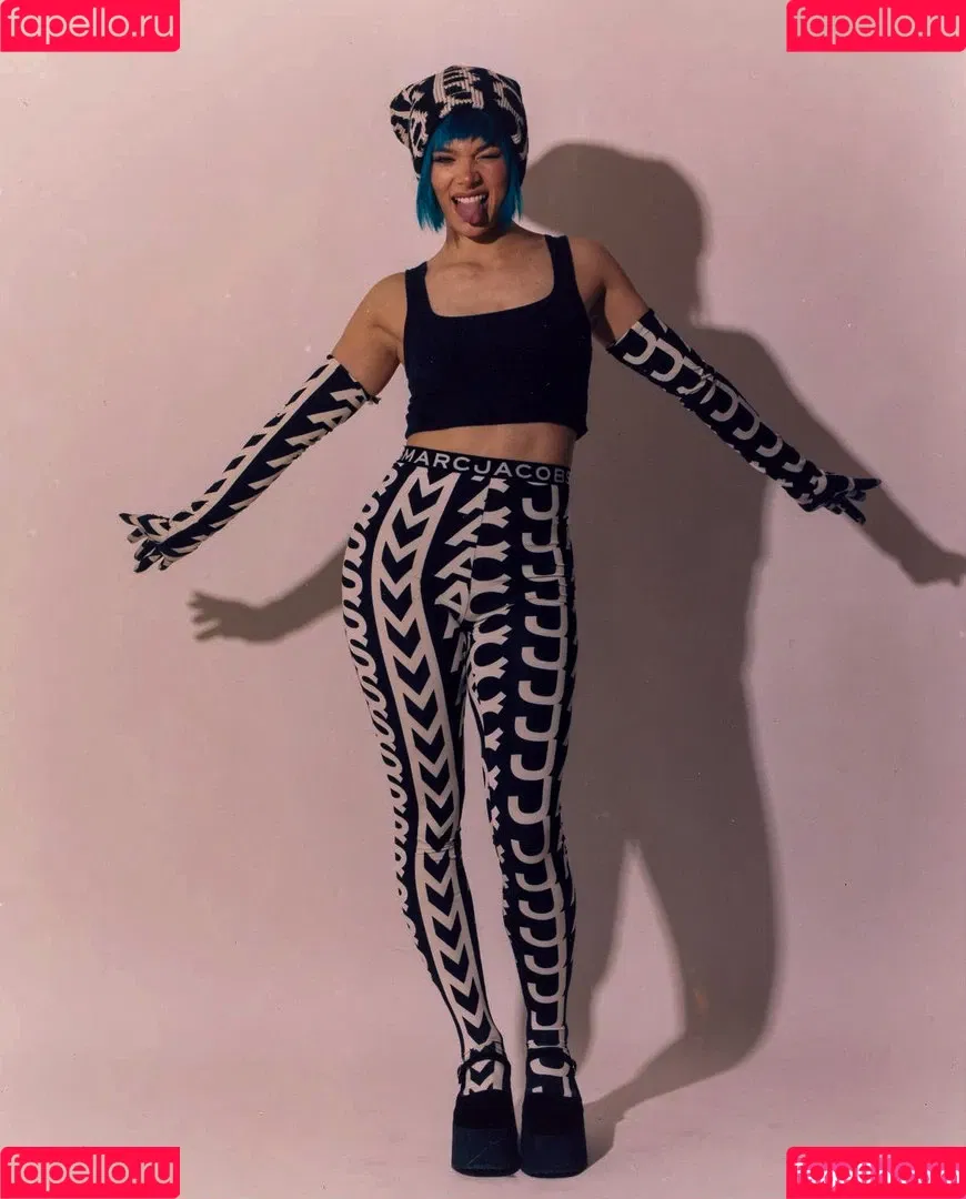 Hailee Steinfeld Onlyfans Photo Gallery 