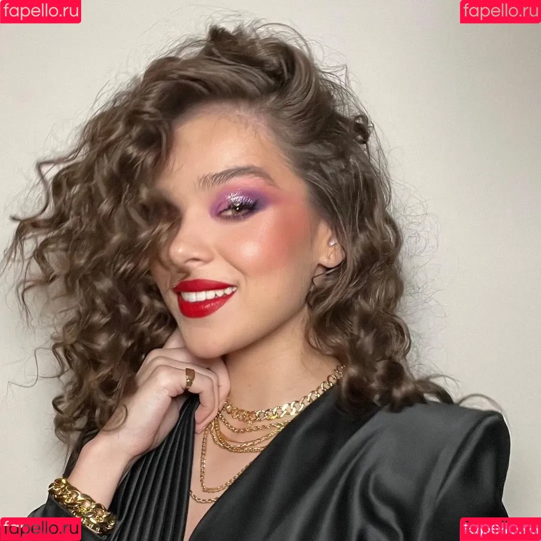 Hailee Steinfeld Onlyfans Photo Gallery 