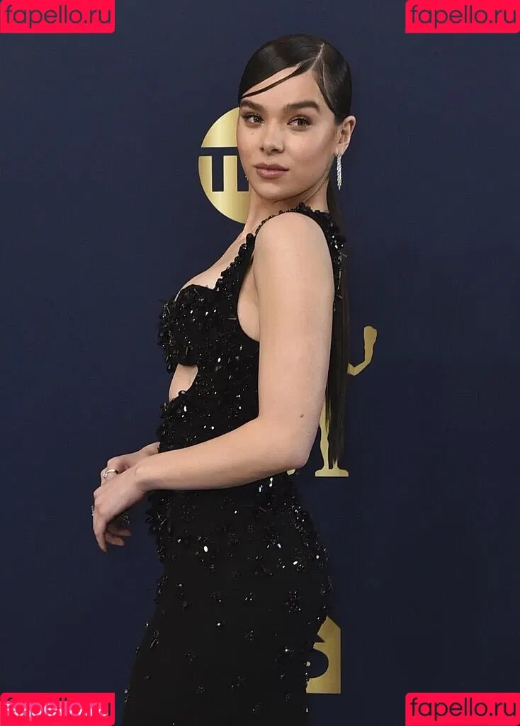 Hailee Steinfeld Onlyfans Photo Gallery 