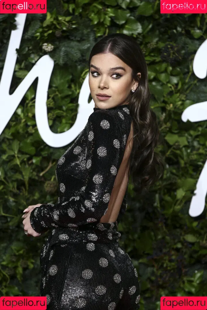 Hailee Steinfeld Onlyfans Photo Gallery 